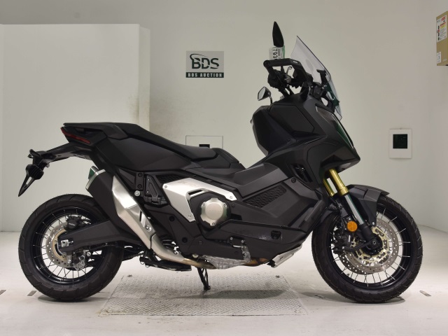 Honda X-ADV750-2 2024