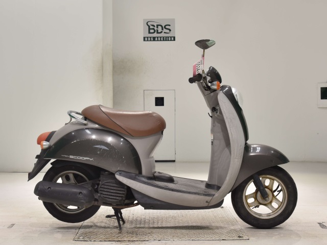 Honda SCOOPY50 2005