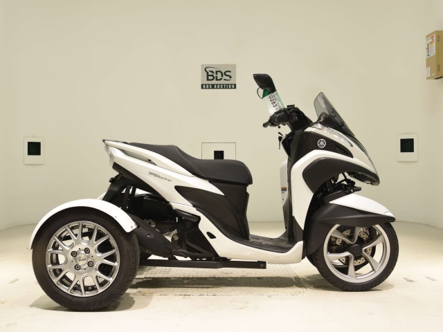Yamaha TRICITY 125 2015