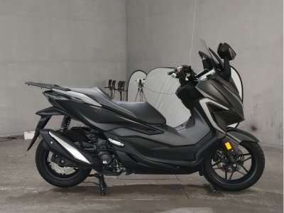 Honda FORZA 2021