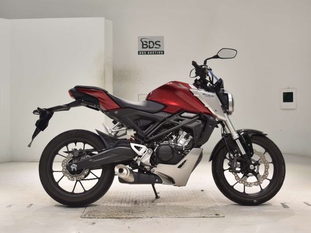 Honda CB125R 2018