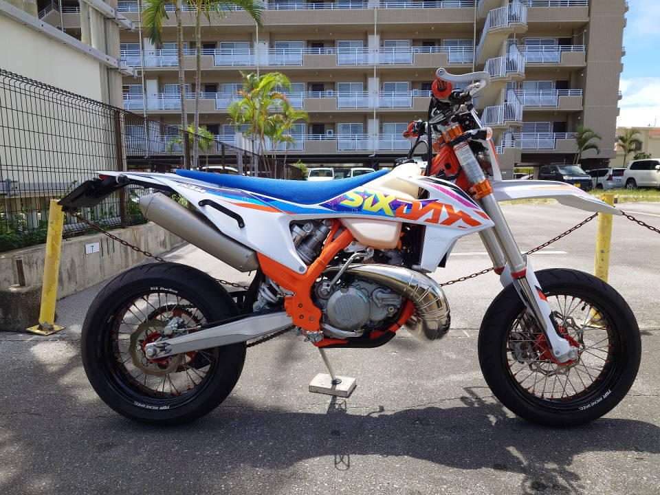 KTM 125 DUKE 2022