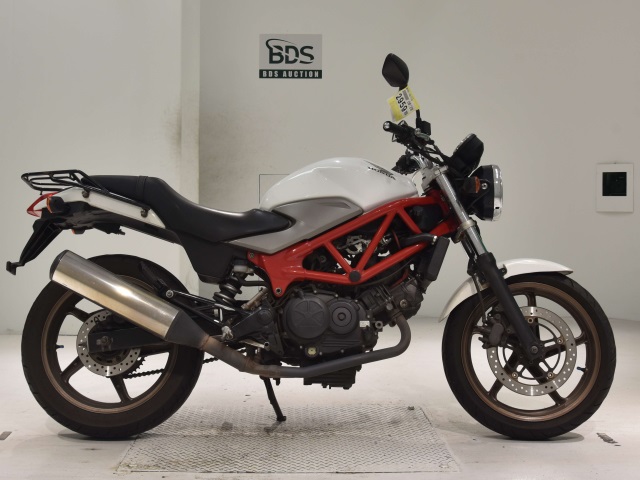 Honda VTR250 2015