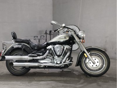 Yamaha XV1600 ROAD STAR 2000