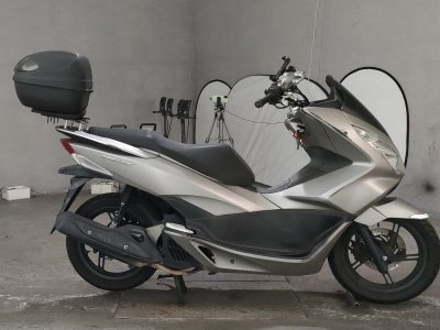 Honda PCX125 2016