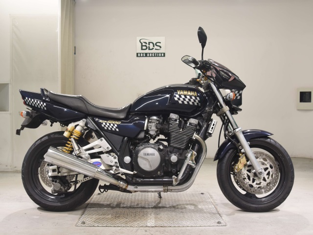 Yamaha XJR1200 1996