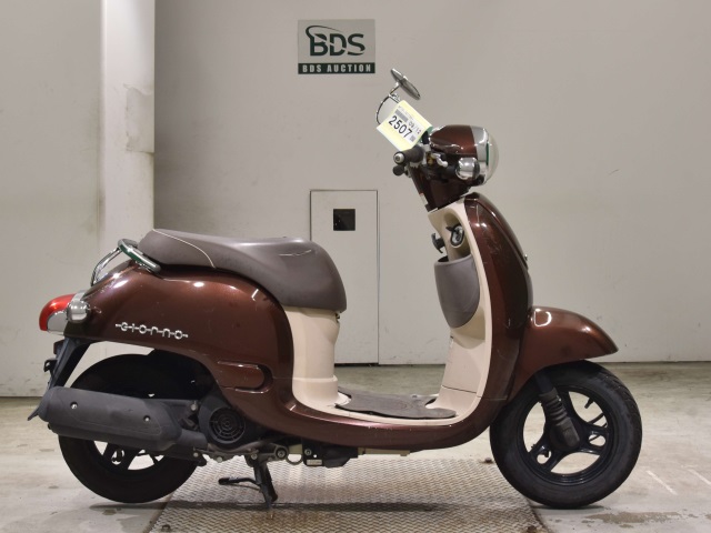 Honda GIORNO 2011
