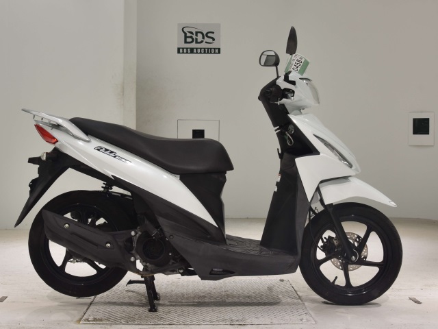 Suzuki ADDRESS V110