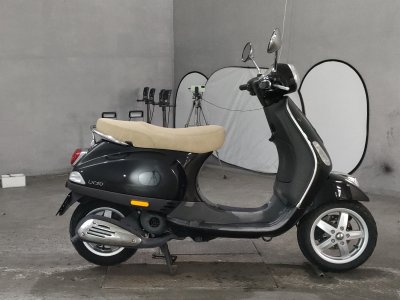 Vespa lx50