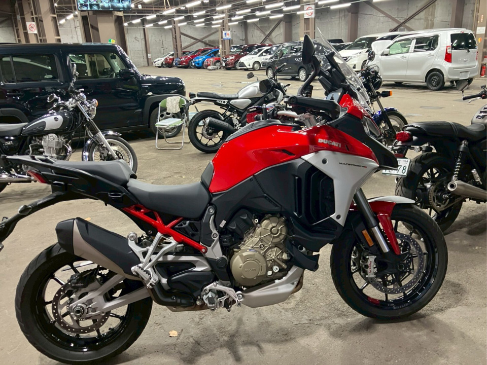 Ducati MULTISTRADA V4 2023