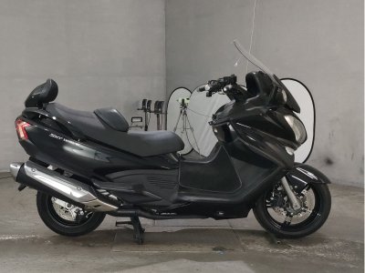 Suzuki SKYWAVE 650LX 2013