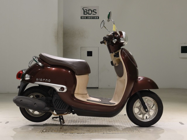 Honda GIORNO 2016