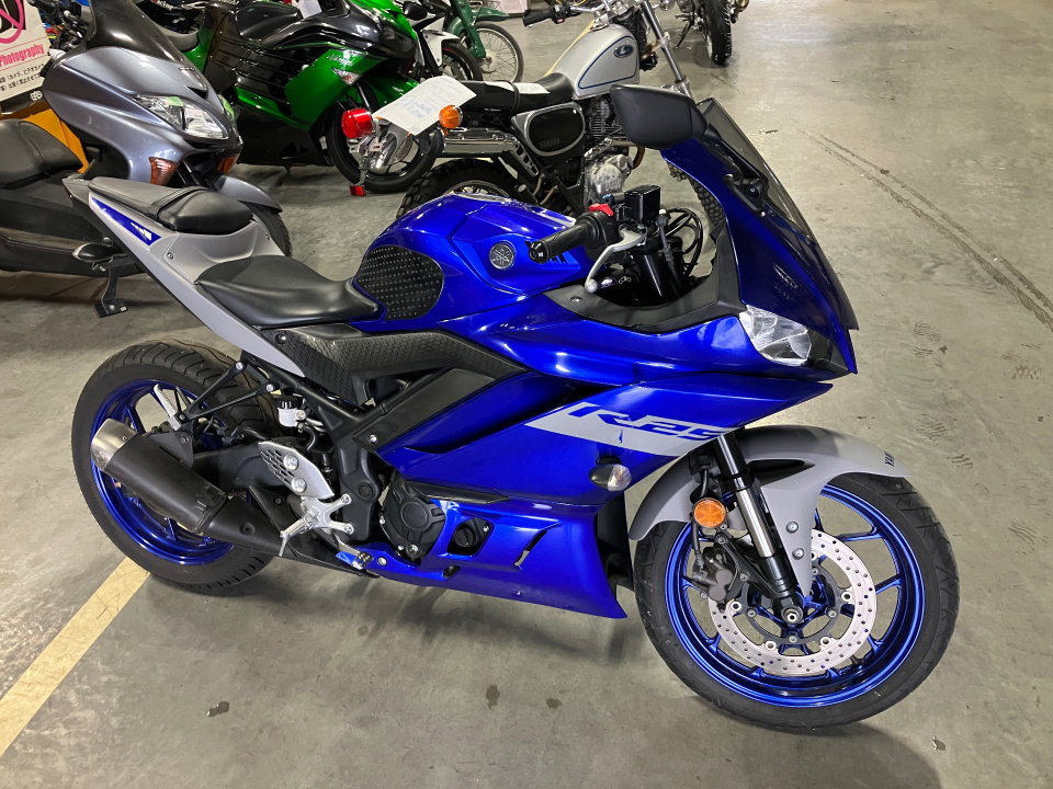 Yamaha YZF-R25 2020