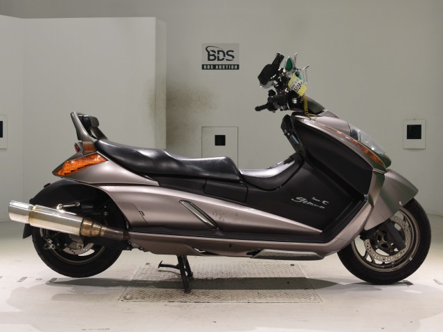 Suzuki GEMMA250