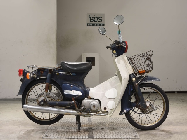 Honda C50 1989