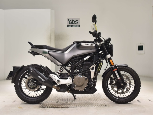 Husqvarna SVARTPILEN 401 2021