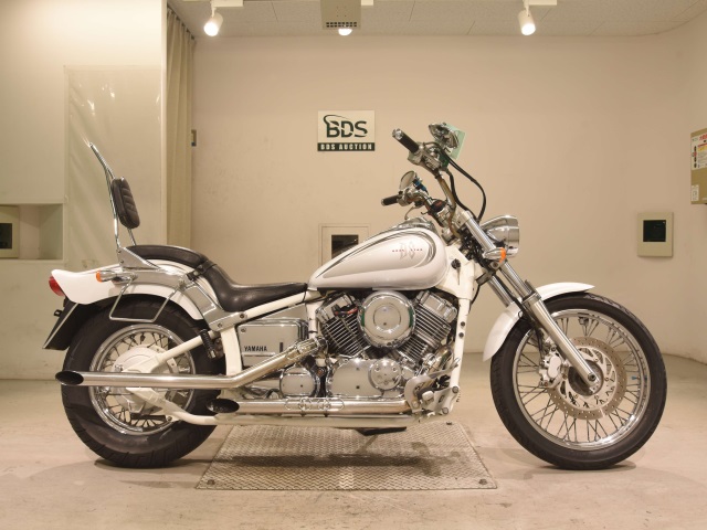 Yamaha DRAGSTAR XVS400 2001