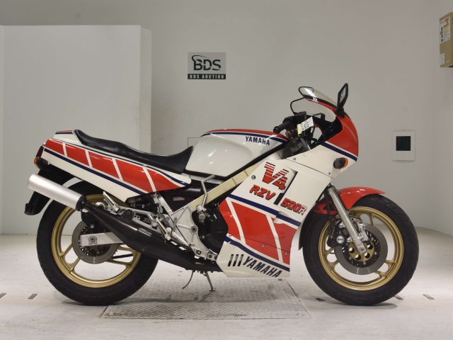 Yamaha RZV500R 1984