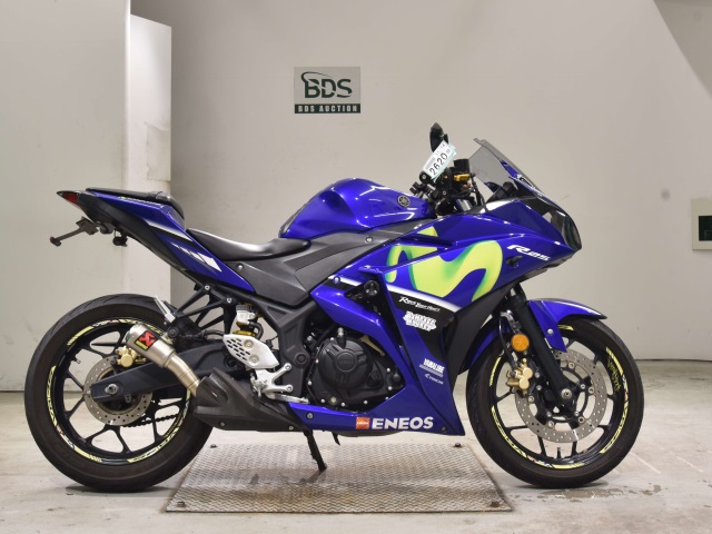 Yamaha YZF-R25 2017