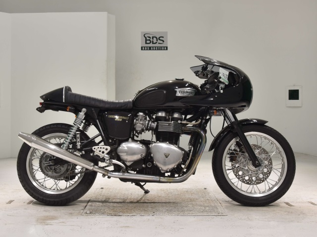 Triumph THRUXTON900 2009