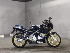 Yamaha FZR250 1987