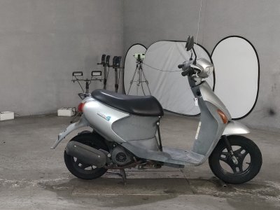 Suzuki LETS4