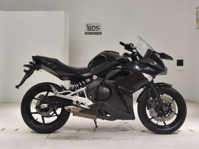 Kawasaki NINJA400R 2011