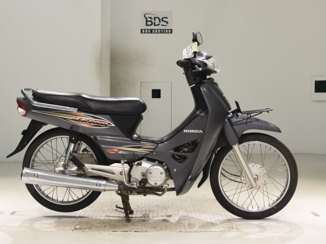 Honda DREAM125 2003