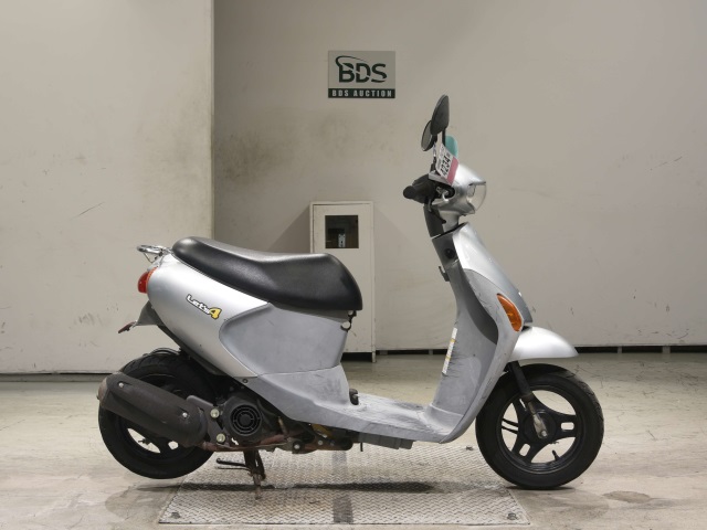 Suzuki LETS4