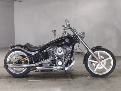 HD ROCKER C FXCWC1580 2009