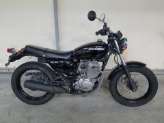Honda CB223S 2010