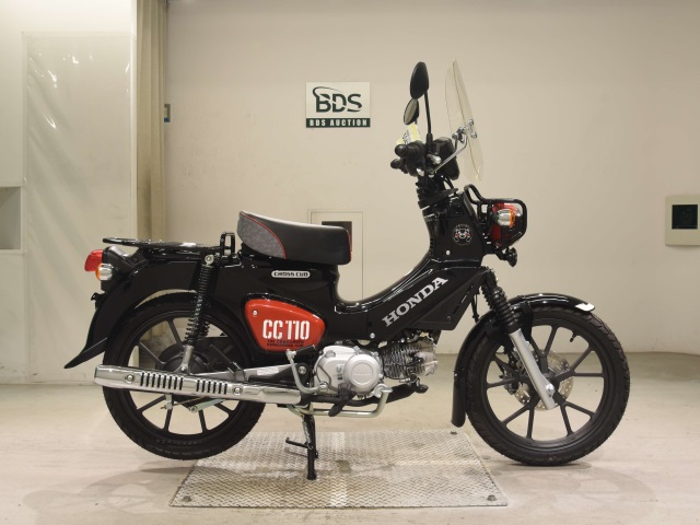 Honda CC110 CROSSCUB 2022