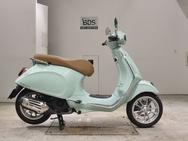 Vespa PRIMAVERA125 2021