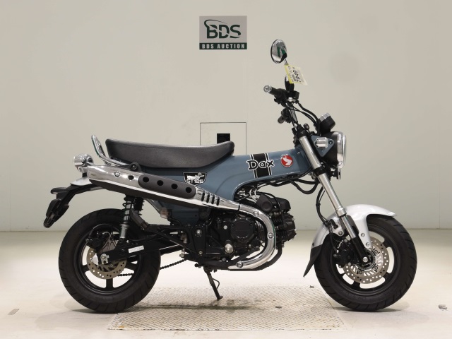 Honda DAX125 2022