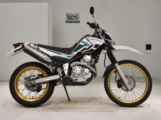 Yamaha SEROW XT250 2012