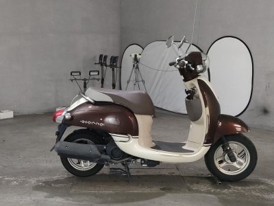 Honda GIORNO 2014