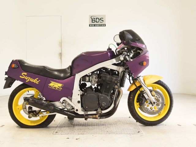 Suzuki GSX-R1100