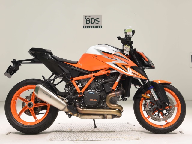 KTM 1290 SUPERDUKE R 2022