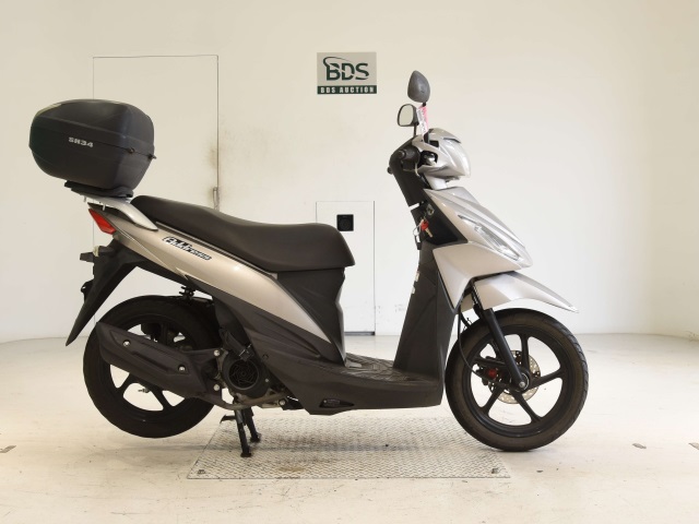 Suzuki ADDRESS V110