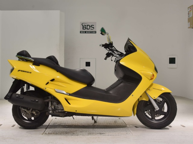 Honda FORZA 2003