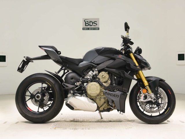 Ducati STREET FIGHTER V4S 2025