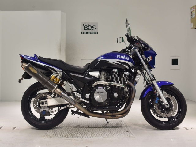 Yamaha XJR1300 2002