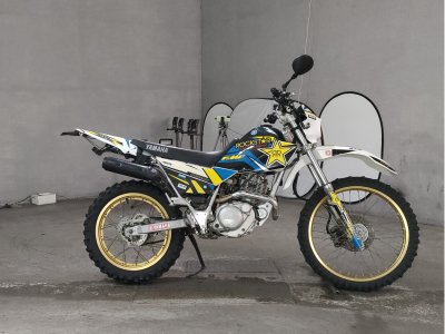 Yamaha SEROW XT225 2000