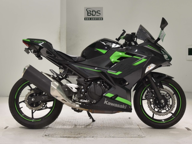 Kawasaki NINJA400 2019