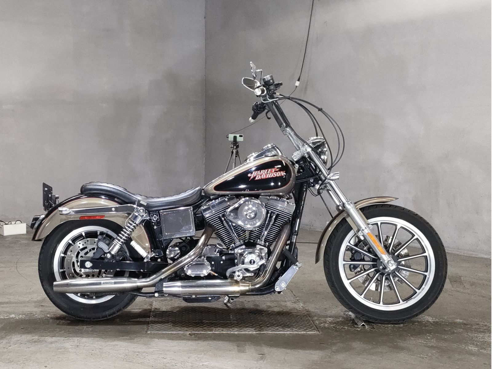 HD LOW RIDER FXDL1580 2005