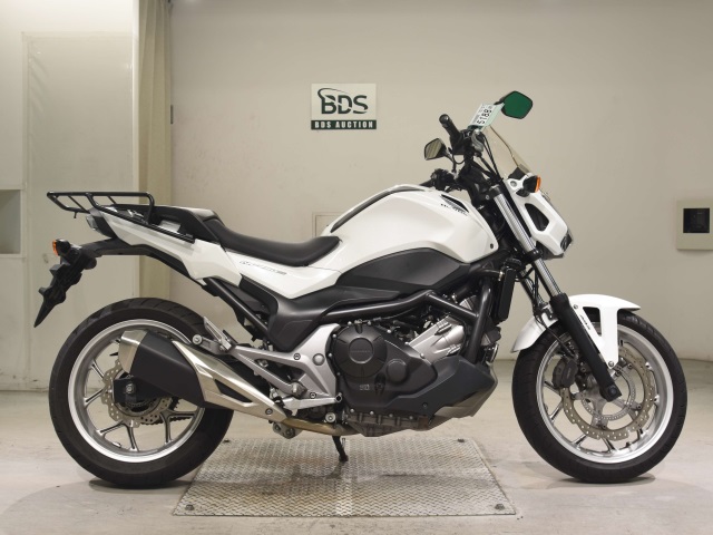 Honda NC750SA 2016