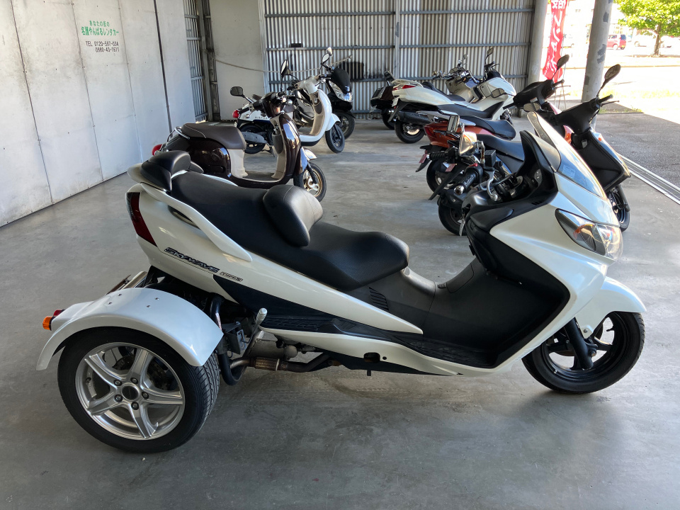 Suzuki SKYWAVE 250 TRIKE