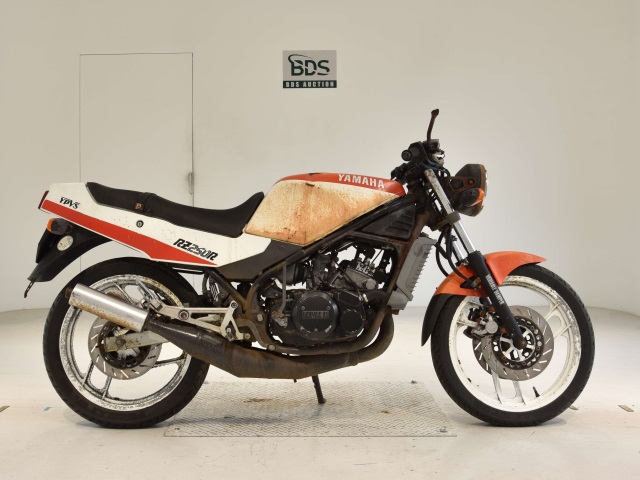 Yamaha RZ250R 1986