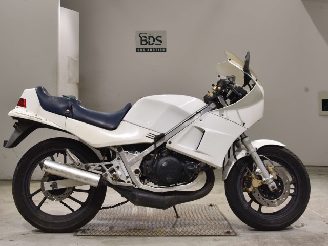 Suzuki RG250 GAMMA