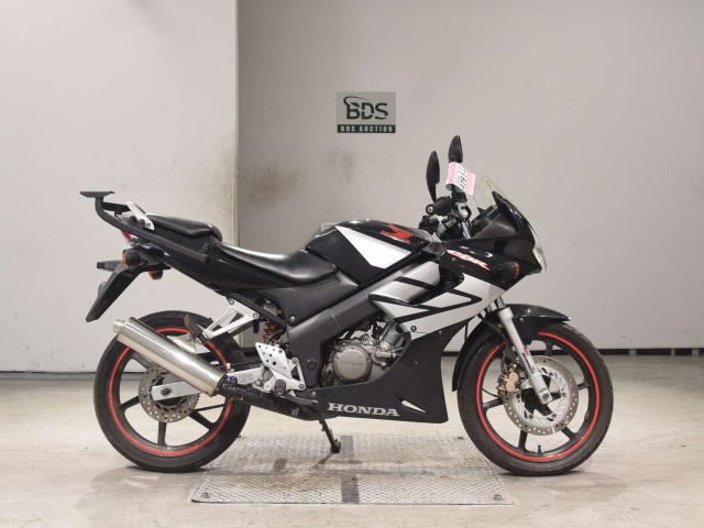 Honda CBR125R 2005